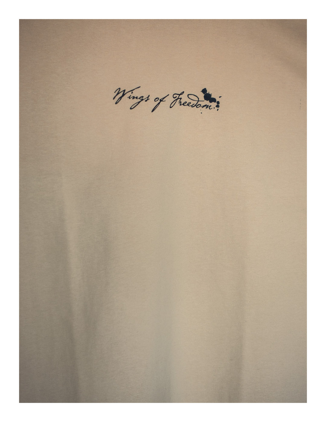 "Wings of Freedom" : DaVinci x AOT Shirt